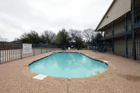6-waxahachie, Tx 2*